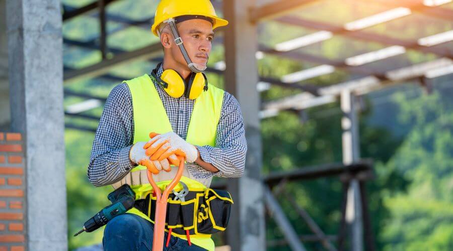 Expert Emergency Roof Repairs services in Navasota, TX